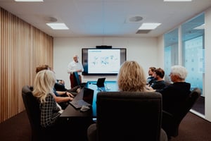 Product presentation on screen, showcasing E Innovation's expertise in safety and efficiency solutions for industrial operations.